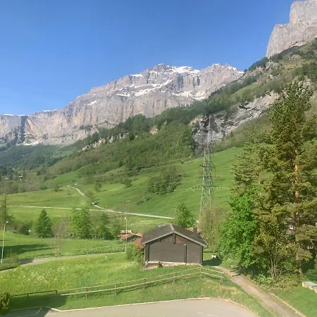 1,5 Piece * לויקרבאד