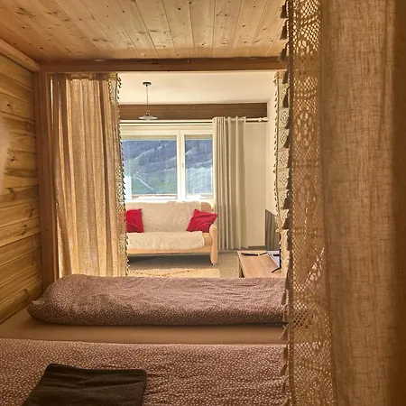 1,5 Piece * לויקרבאד